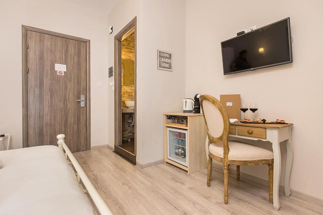Theatro Hotel Odysseon Kalampáka Luaran gambar